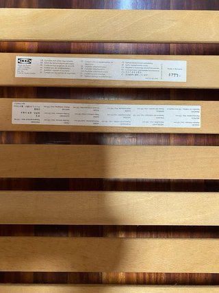 Cuna de madera Ikea con colchón