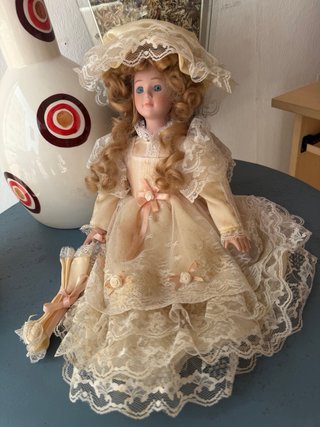 Muñeca Porcelana Vintage Encaje