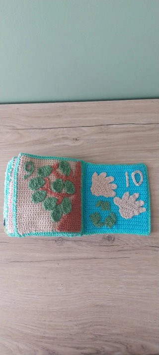 Libro dei numeri fatto a mano