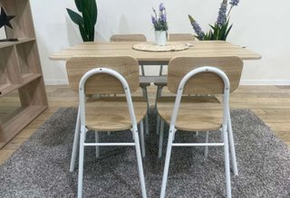 Mesa de comedor madera con sillas