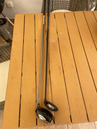 Bolsa de golf Titleist con palos
