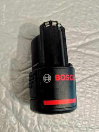 Batería Bosch GAL 12V 2Ah Li-lion.