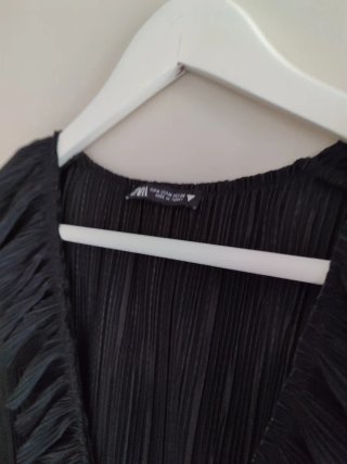 Blusa Zara volantes talla M