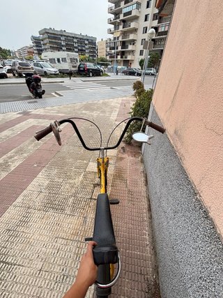 Bicicleta Crosseta amarilla vintage