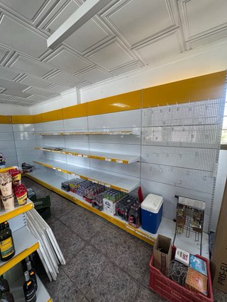 Estantería Tienda Metal Blanco y Amarillo