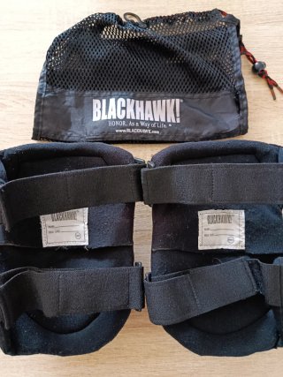 Rodilleras Blackhawk con bolsa
