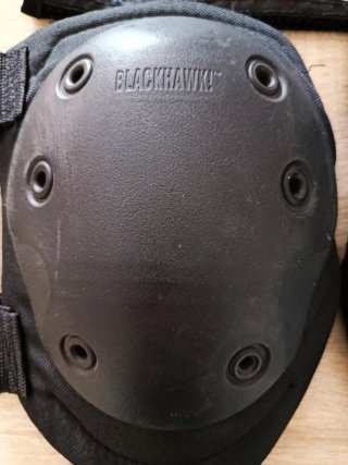 Rodilleras Blackhawk con bolsa