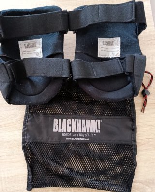 Rodilleras Blackhawk con bolsa