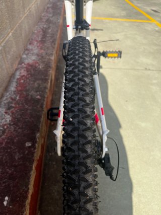 Bicicleta Rockrider 27.5 Blanca