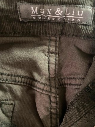 Pantalón pana Max & Liu verde oliva oscuro