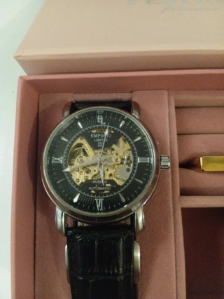 Reloj Emporio Automático Esqueleto Negro y Festina