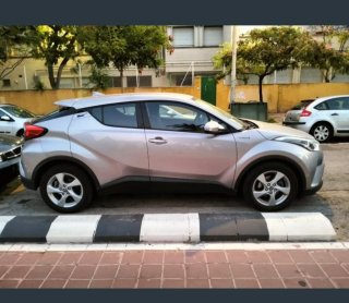 #Coche Toyota C-HR Hybrid 1.8 HSD 122 Active 2018