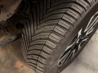 Llantas Toyota Land Cruiser R18