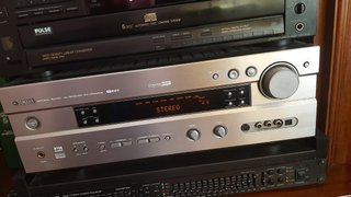 Amplificador Yamaha RX-V630RDS Plata
