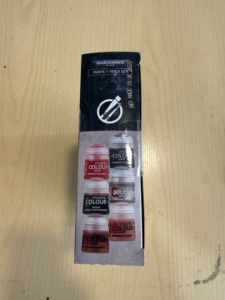 Set de Pinturas y Herramientas Warhammer 40,000