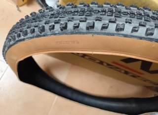 Cubierta MTB Onza Svelt 29x2,25 XCC 60