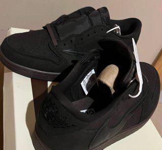 Jordan x Travis Scott Air Jordan 1 Low Preto