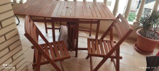 Mesa de jardín plegable de madera Extendida 150 cm