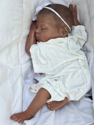 Bebé Reborn Morenito