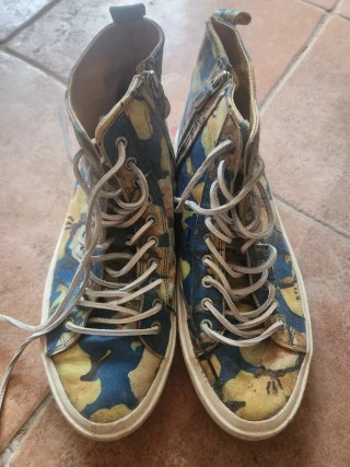 Vendo lotto di 10 paia di scarpe