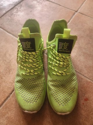 Vendo lotto di 10 paia di scarpe