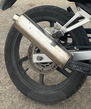 Rueda trasera moto con cubierta cbr 125