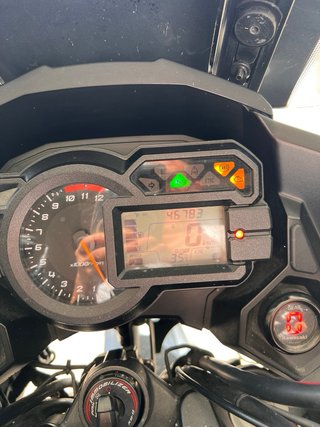 Kawasaki Versys 1000 GT 2017 Negra
