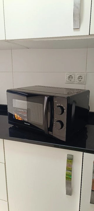 Microondas Taurus 20L 700W