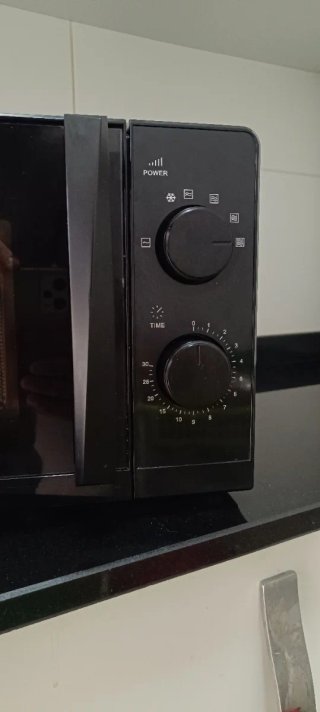 Microondas Taurus 20L 700W
