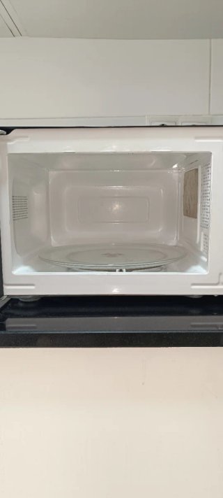 Microondas Taurus 20L 700W