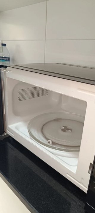 Microondas Taurus 20L 700W