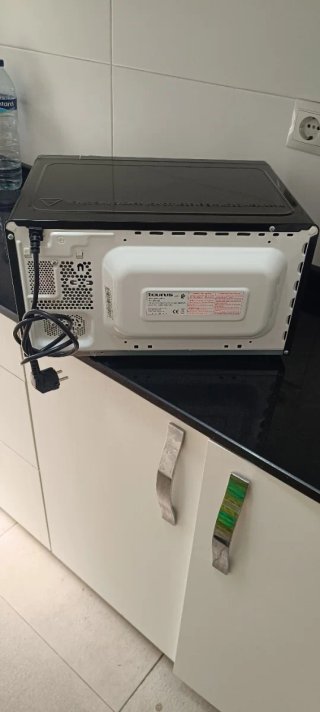 Microondas Taurus 20L 700W