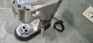 Cafetera Delonghi Dedica