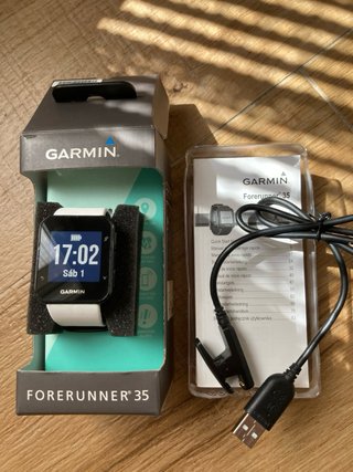 Reloj GPS Garmin Forerunner 35 blanco