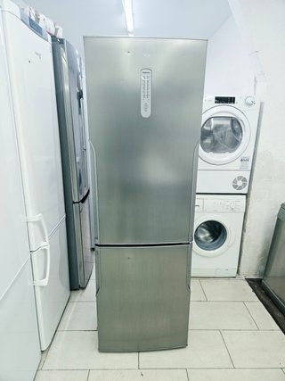 Nevera combi plateada