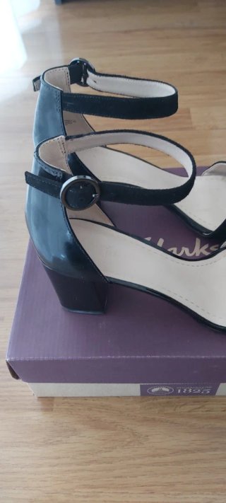 Sandalias Clarks Negras