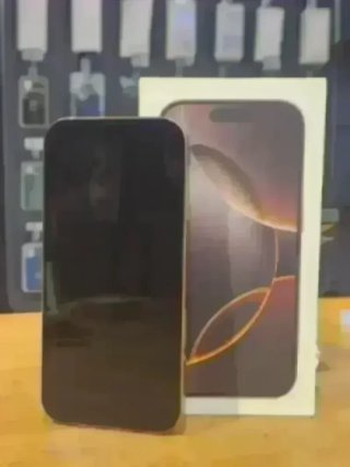 IPHONE 16 PRO 128GB DESERT 90% BAT - 445 CICLOS