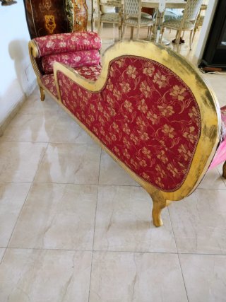 Diván Barroco de estilo Luis XV Dorado y Rojo