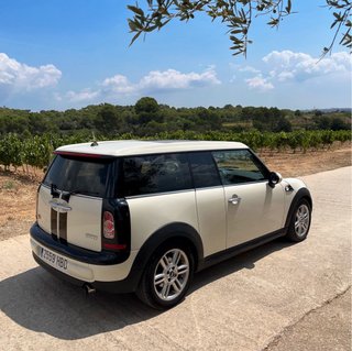 Mini Clubman en perfecto estado, cambio automático