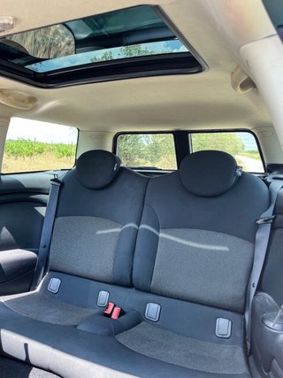 Mini Clubman en perfecto estado, cambio automático