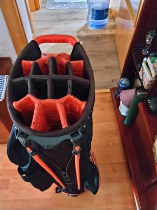 Bolsa de Golf Nike Negra y Naranja