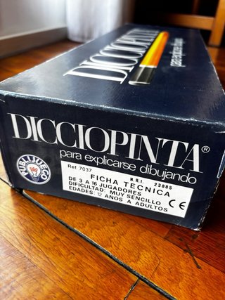 Dicciopinta - Juego de mesa familiar
