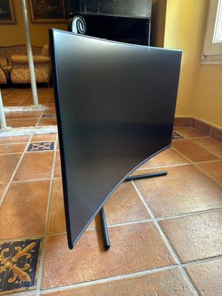 Monitor Samsung 32” Curvo 4K UHD (U32R590CWU)