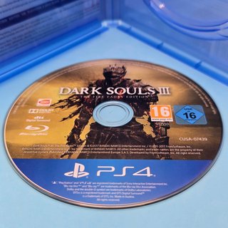 Dark Souls III The Fire Fades Edition PS4