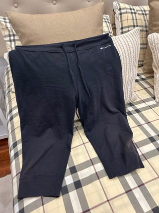 Pantalón Pirata Deportivo Champion Negro