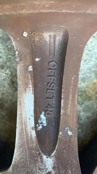 Hyundai 214426 r16 llanta ix35 sle 2wd
