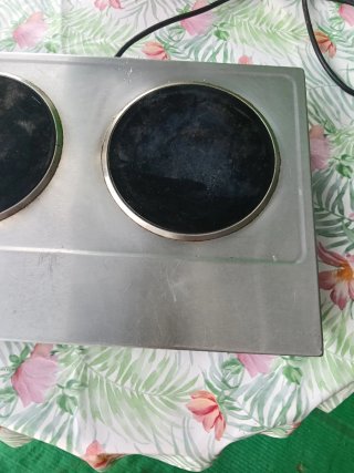 Vitrocerámica portátil 2 fuegos.