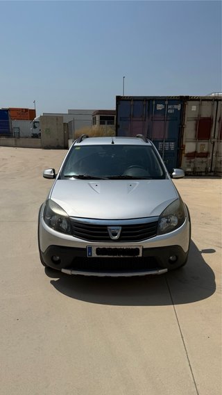 Dacia Sandero 2012