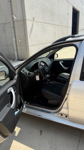 Dacia Sandero 2012