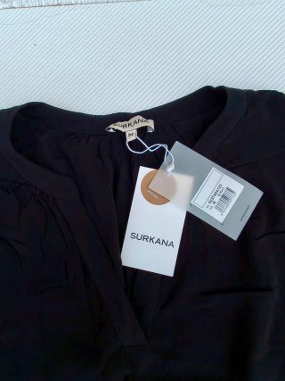 Camiseta Negra surkana Talla M